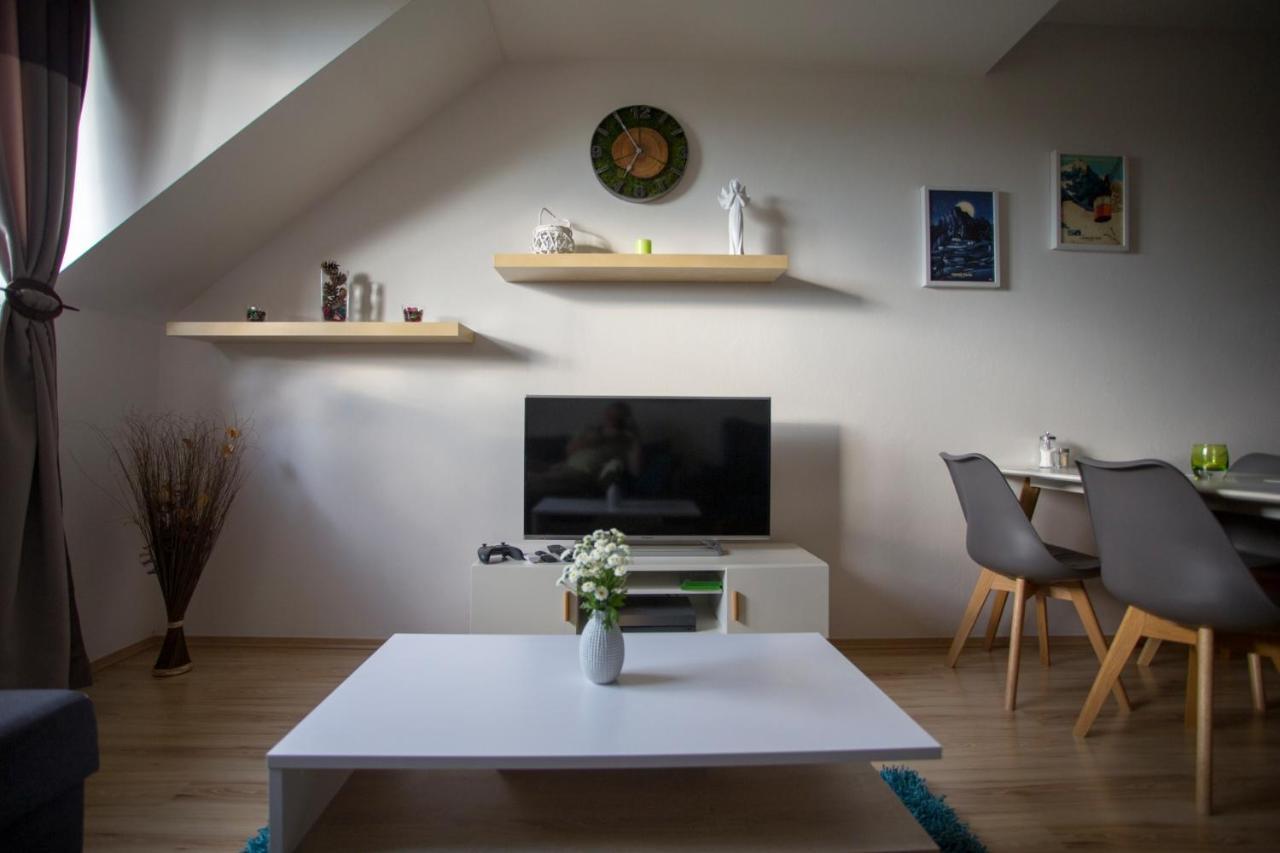 Apartman Angel Vel'ka Lomnica Ngoại thất bức ảnh